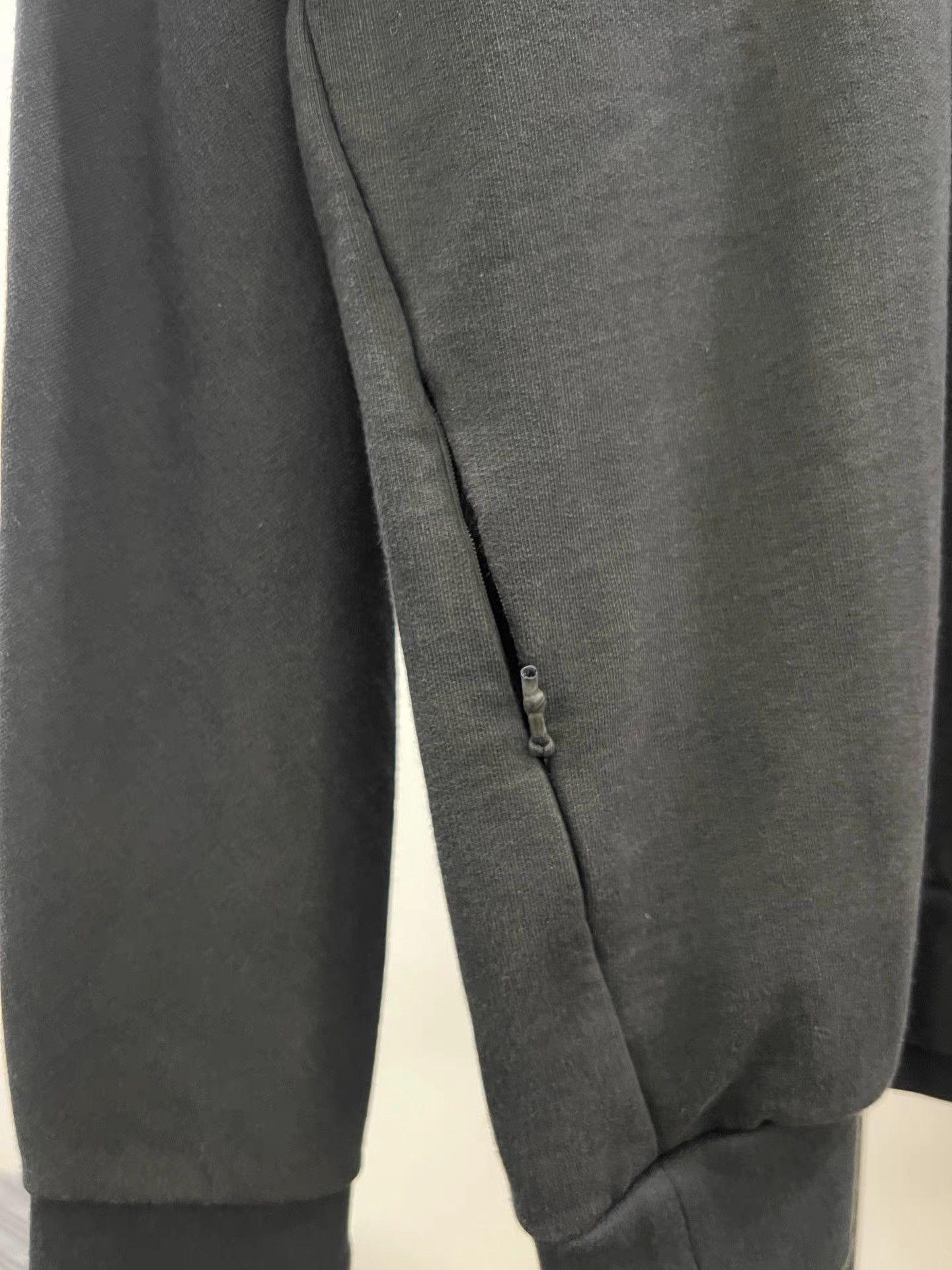 11 By Boris Bidjan Saberi 11by BBS Cotton Stitched Sweatshirt K35 Size US XXS / EU 40 - 5 Thumbnail