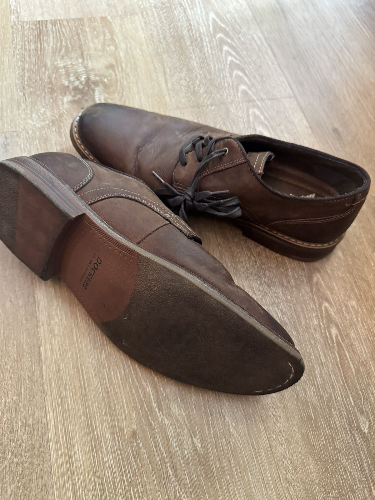 Dockers Dockers Stained Leather Derby Dress Shoe 10.5 Men's Size US 10.5 / EU 43-44 - 4 Thumbnail
