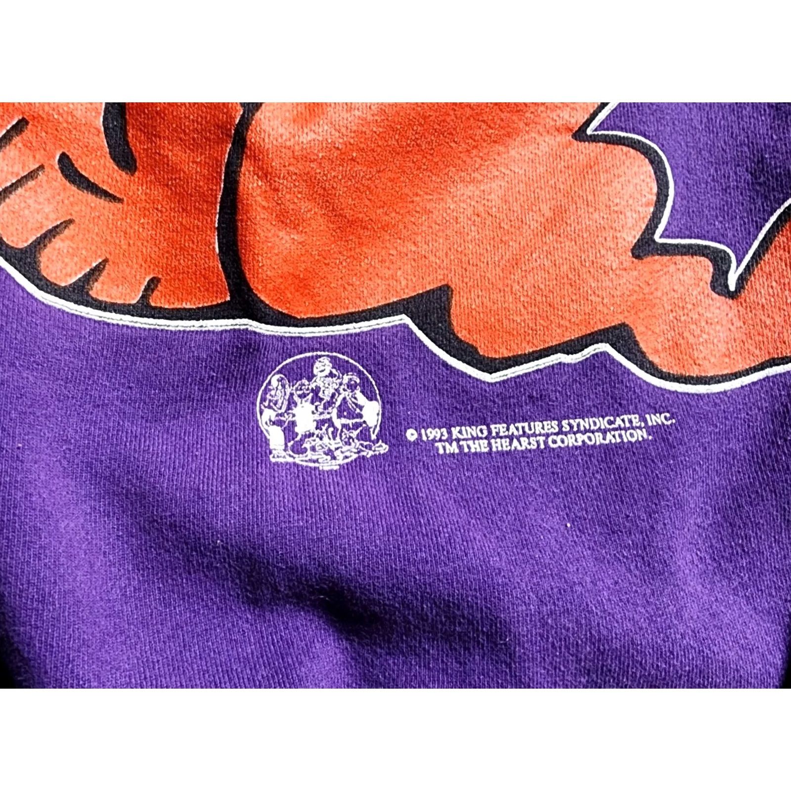 Vintage VINTAGE Freeze Popeye Sweatshirt Crewneck L Mens Purple 90s Cartoon Distress Swee'Pea Graphic Print Size US L / EU 52-54 / 3 - 5 Thumbnail