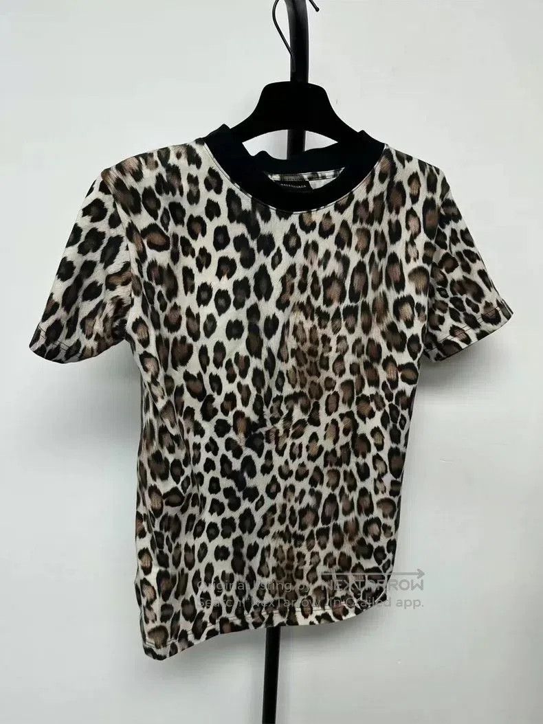Balenciaga Balenciaga 25SS Leopard Print Short Sleeve . Size US M / EU 48-50 / 2 - 2 Thumbnail