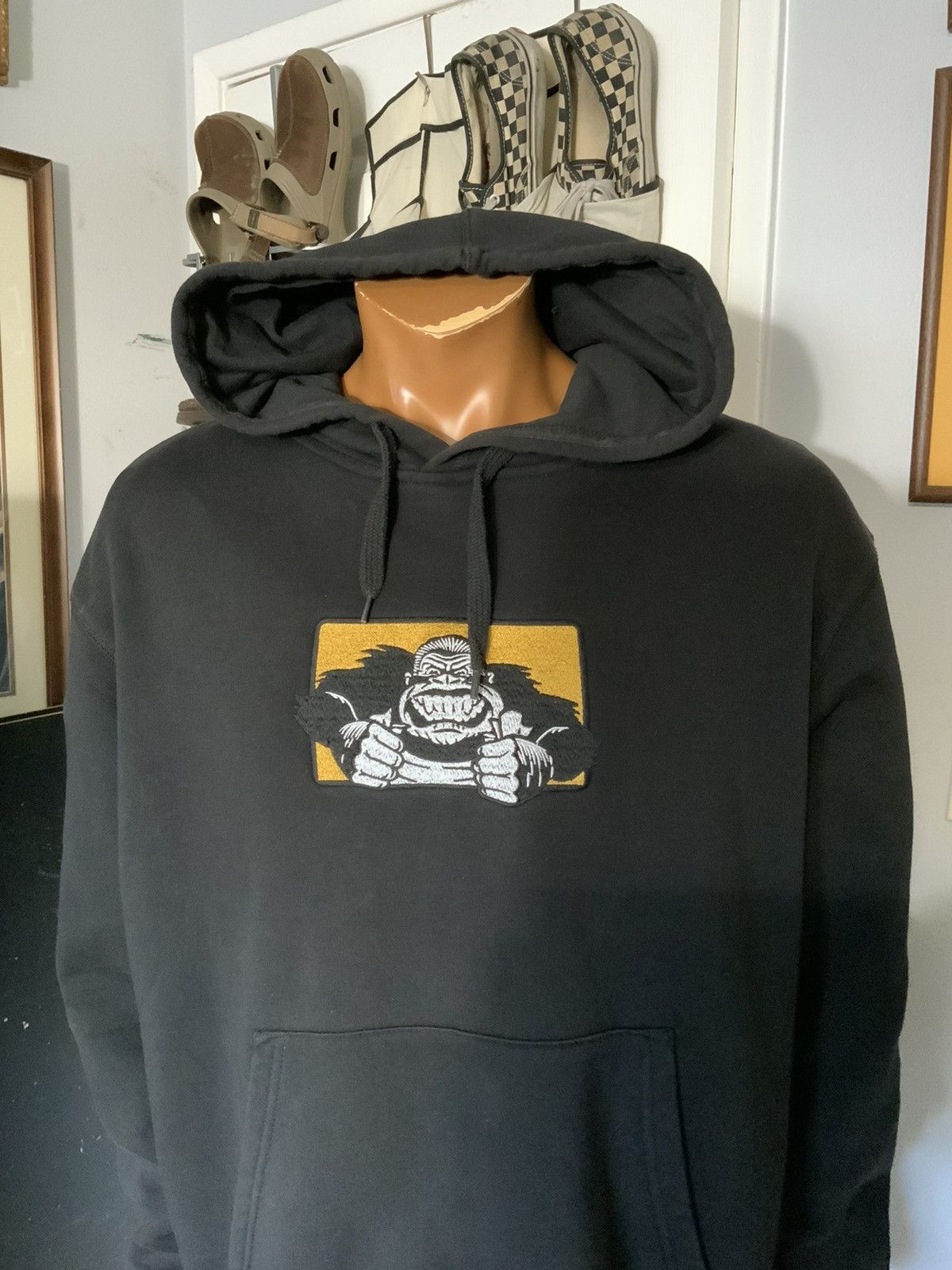 Element Burleys Element Skateboards Embroidered Gorilla Hoodie Size US L / EU 52-54 / 3 - 9 Thumbnail