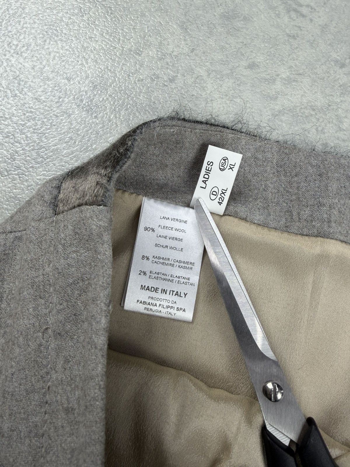 Fabiana Filippi Fabiana Filippi Wool Cashmere Skirt Grey Size XL Size 34" / US 12 / IT 48 - 11 Thumbnail