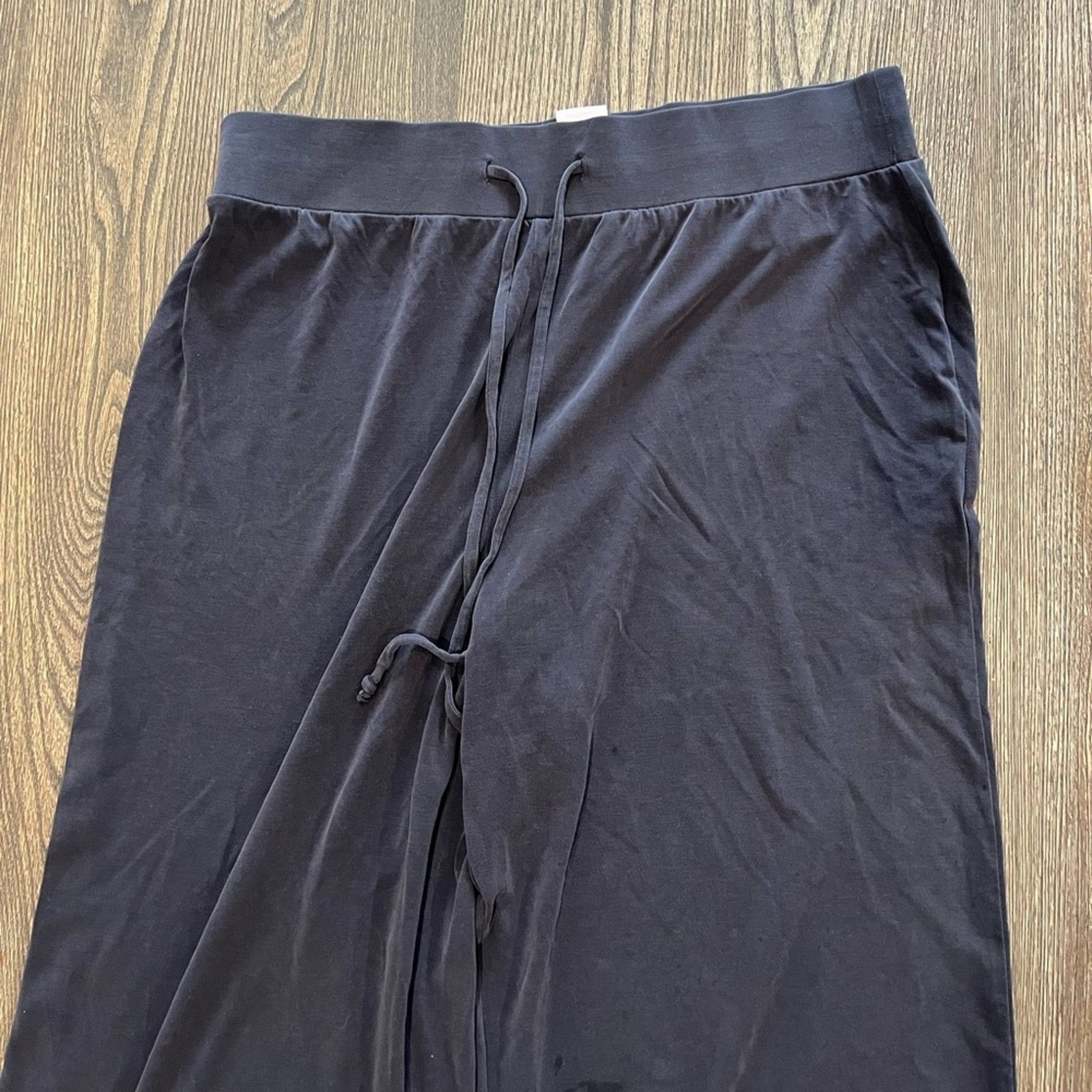 Express Express Wide Leg Capri Pants Elastic Waist Black Size L Size 29" - 3 Thumbnail