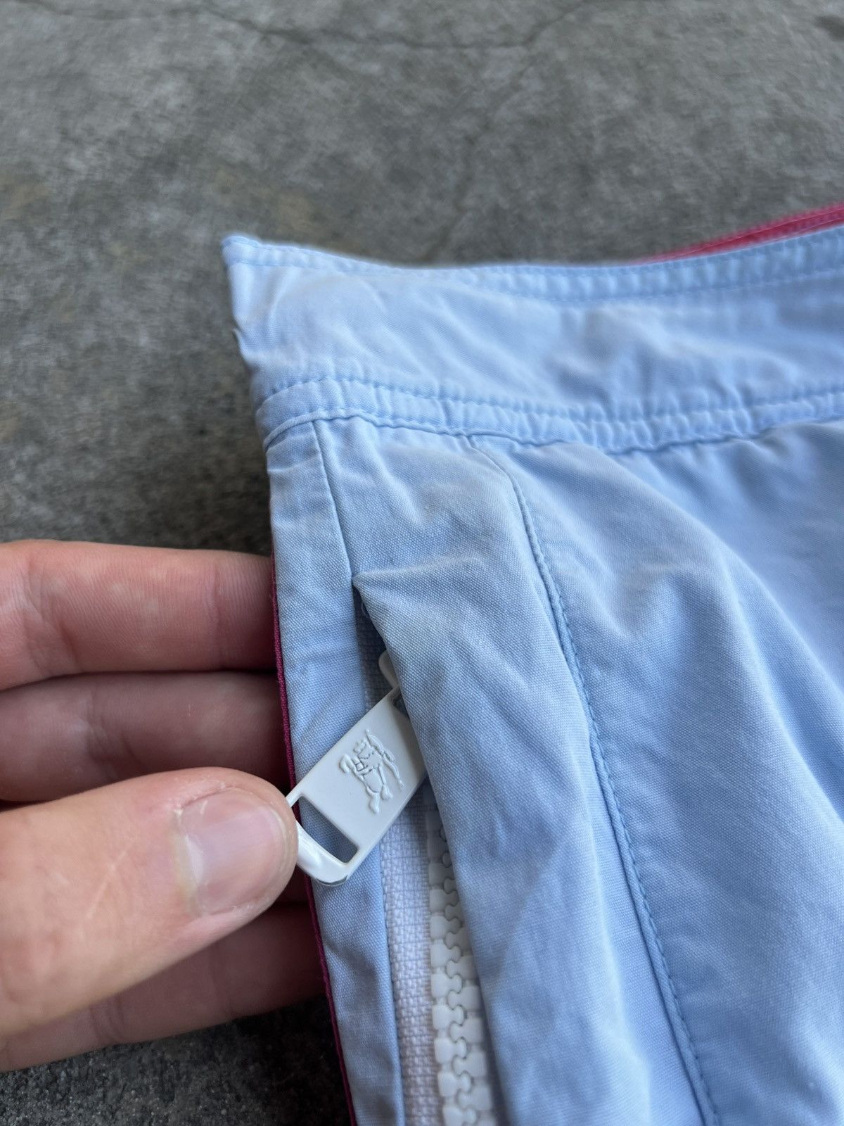 Burberry Rare Vintage Burberry Nylon Swim Shorts Archive Big Logo L Size US 34 / EU 50 - 6 Thumbnail