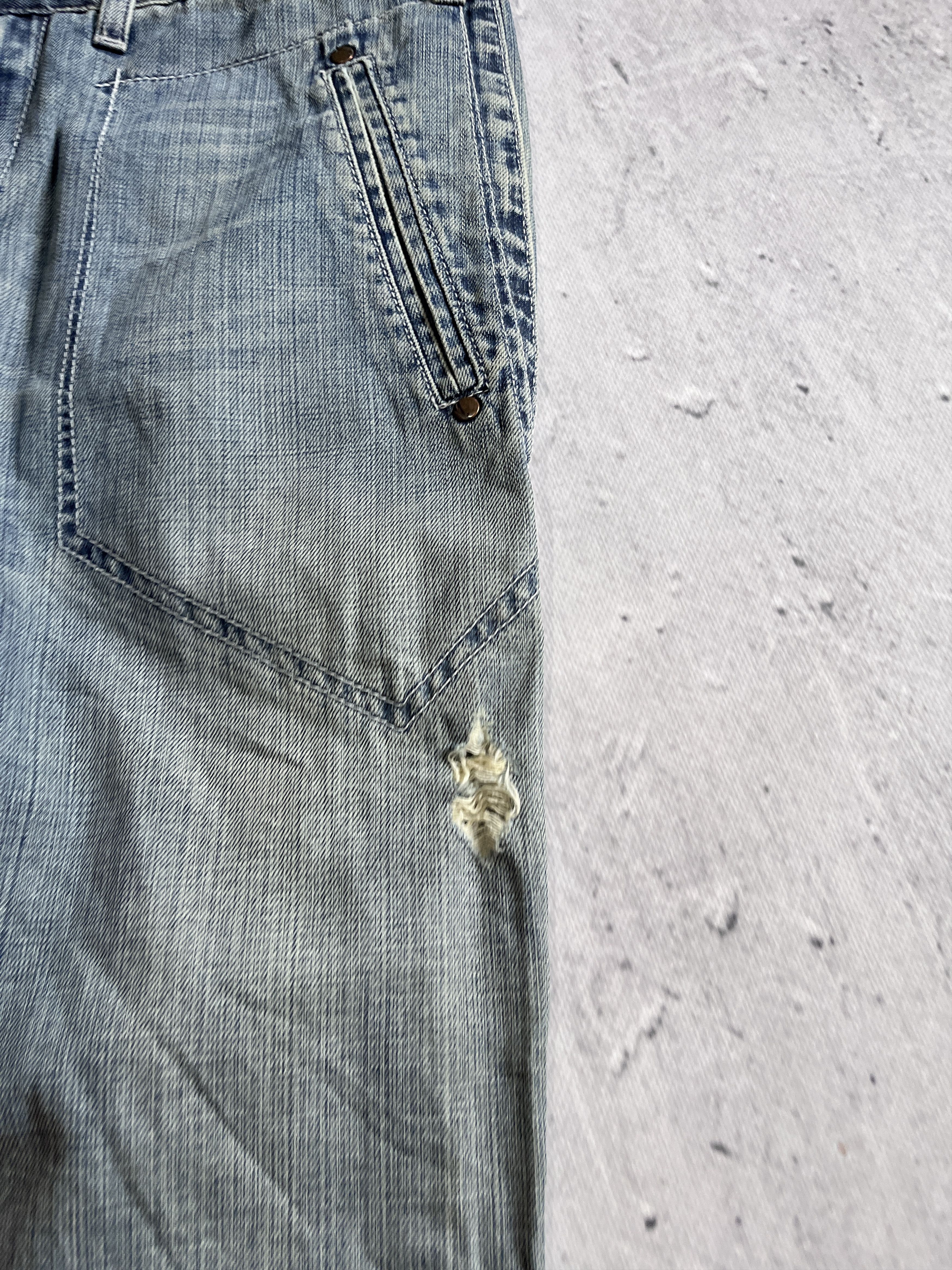 Levi's LEVI'S ENGINEERED JEANS 2006 TWISTED LEG VINTAGE DENIM PANTS Size US 32 / EU 48 - 11 Thumbnail