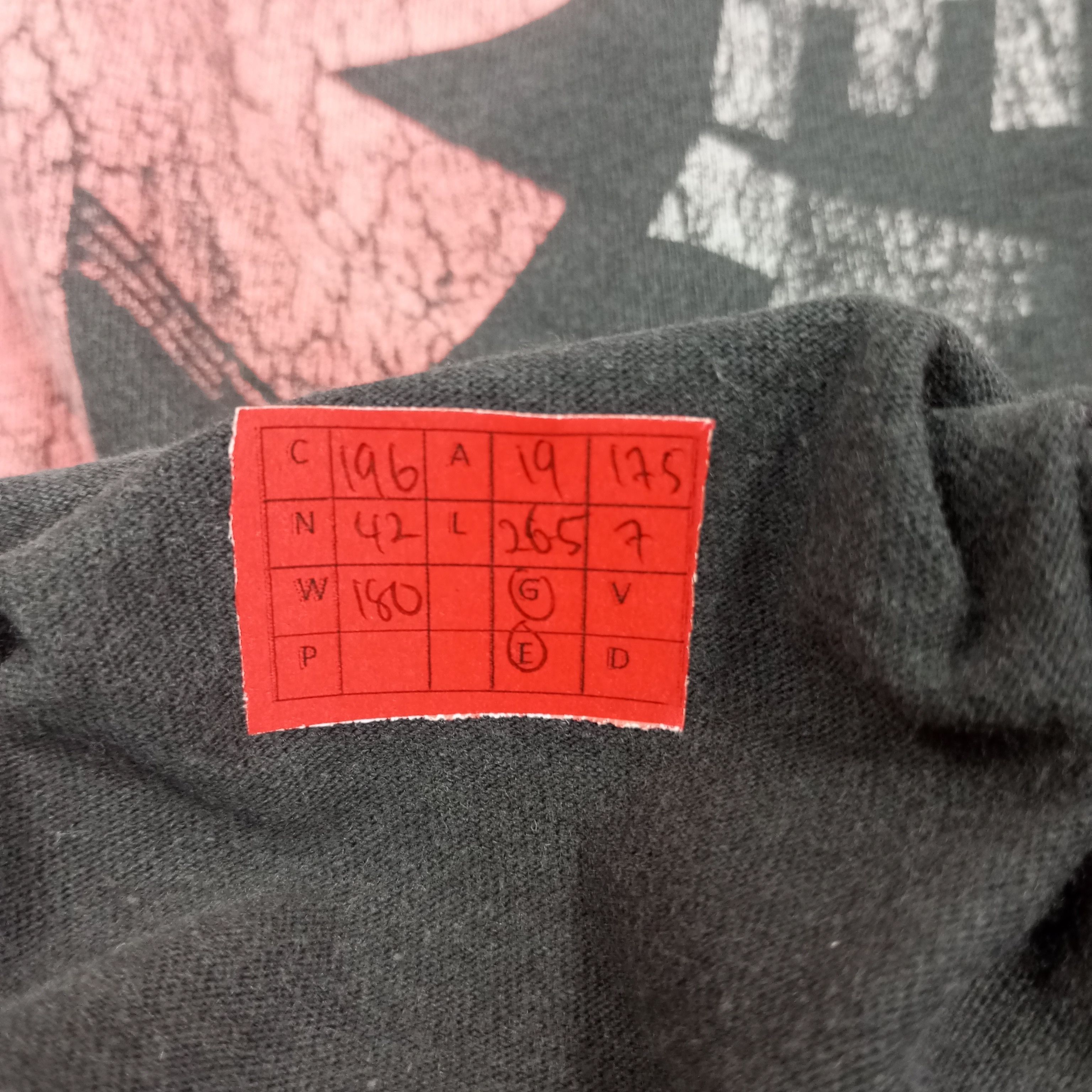 Band Tees × Vintage Red Hot Chili Peppers Rock Band Vintage Tshirt Size US M / EU 48-50 / 2 - 8 Thumbnail