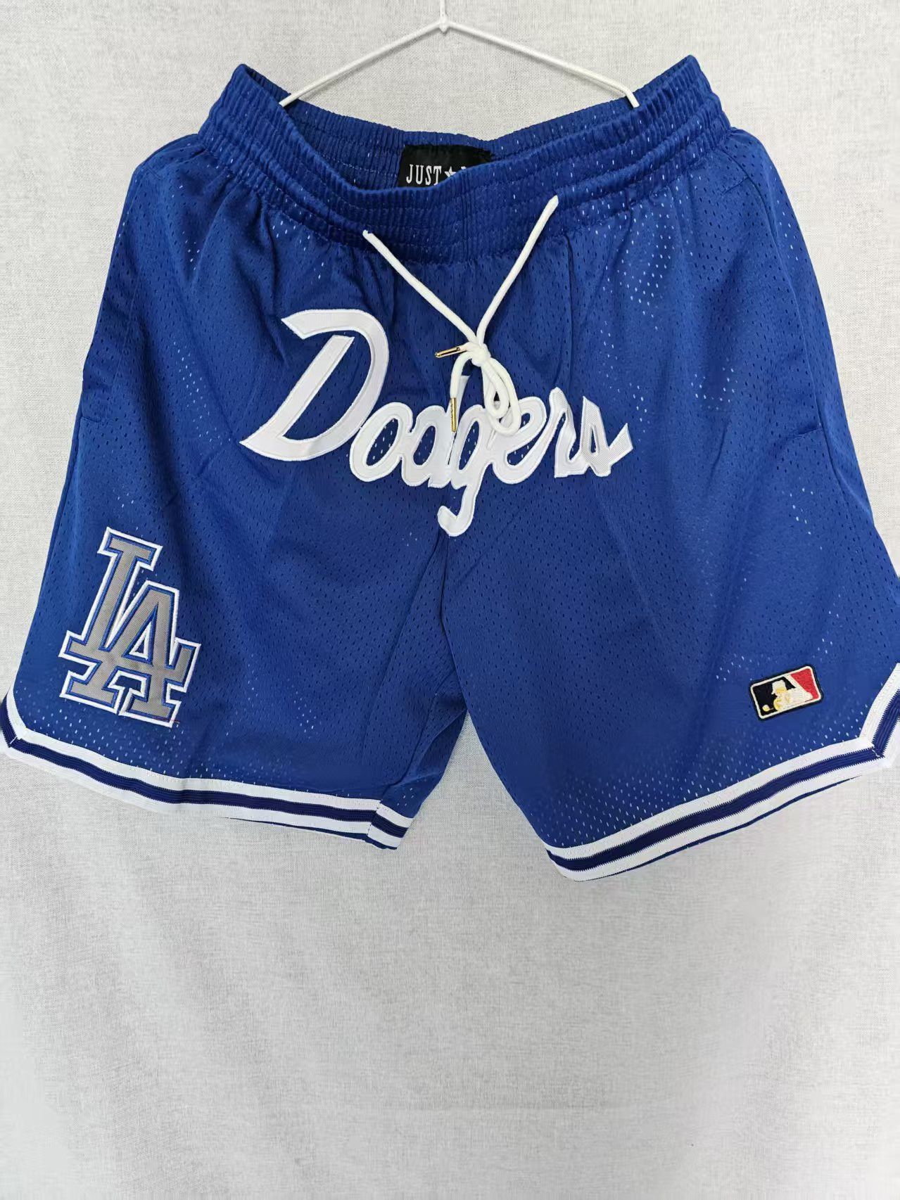 MLB Los Angeles Dodgers Short Pocket M Size US 32 / EU 48 - 1 Thumbnail