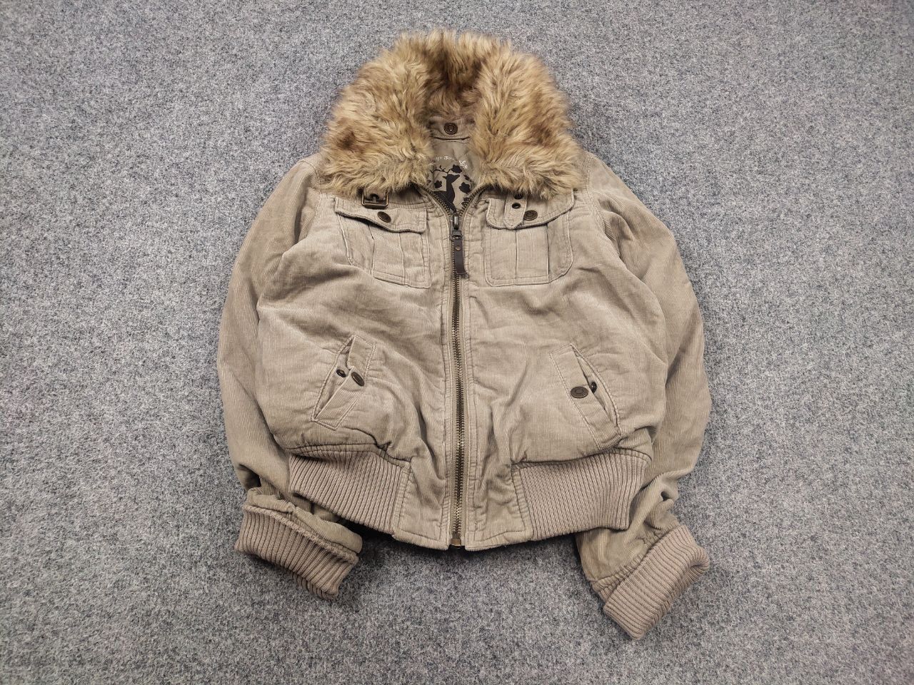 If Six Was Nine Vintage Y2K LGB if six was nine style Cargo pocke Fur Jacket Size M / US 6-8 / IT 42-44 - 3 Thumbnail