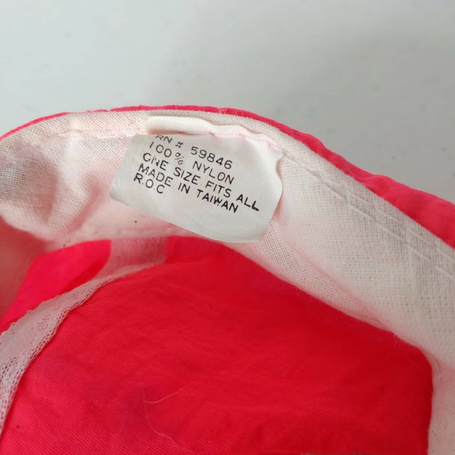 Pinko VINTAGE Cedar Point Pink Neon Nylon Cap Embroidered Retro Snap Back Men Adjustable Pink Size ONE SIZE - 3 Thumbnail