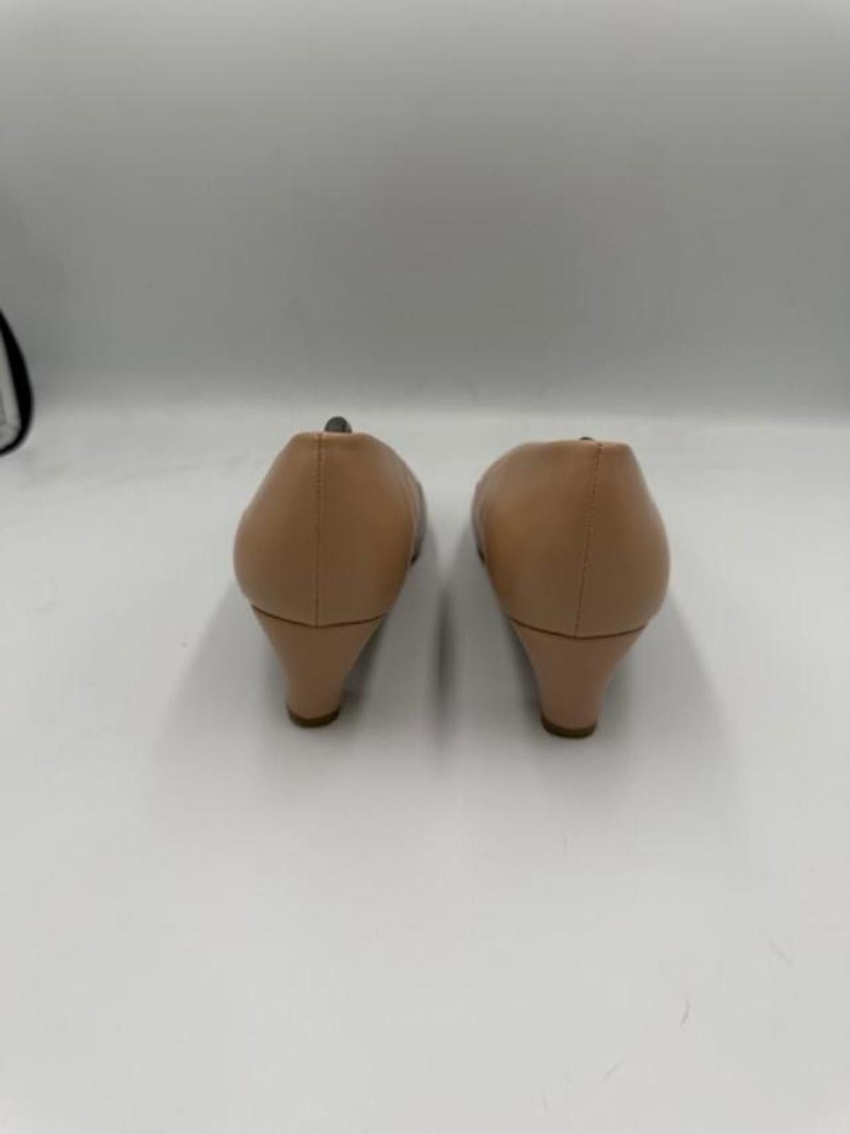 Other Journee Collection Nude Women's low pump block Heel Size 7 Size US 7 / IT 37 - 7 Thumbnail