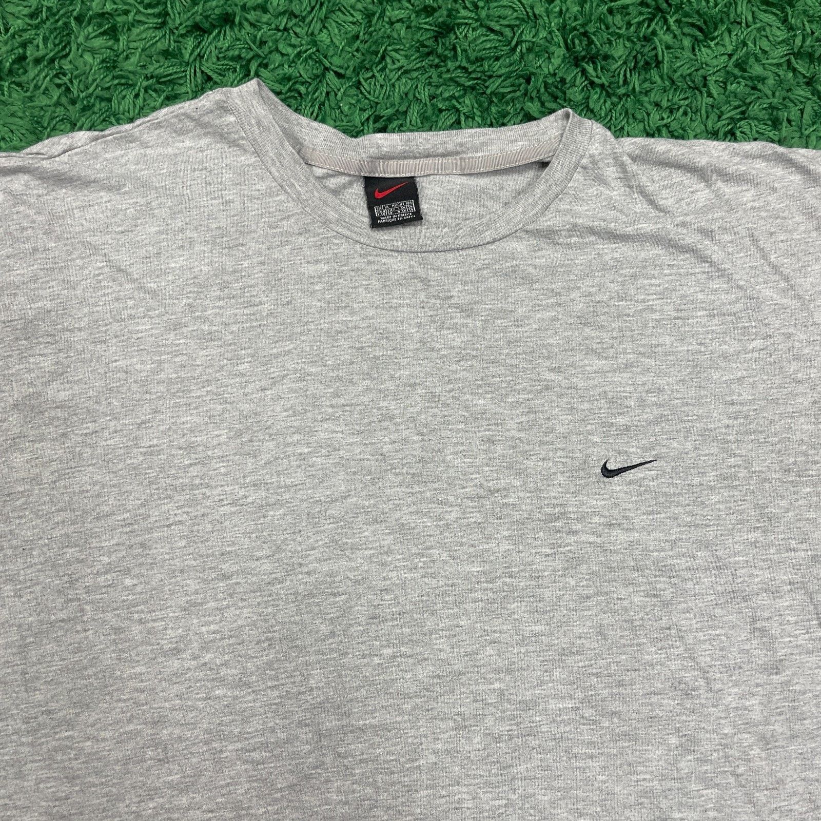 Nike × Vintage Vintage Y2K Nike Gray Swoosh Logo Tee T Shirt size XL B11 Size US XL / EU 56 / 4 - 3 Thumbnail