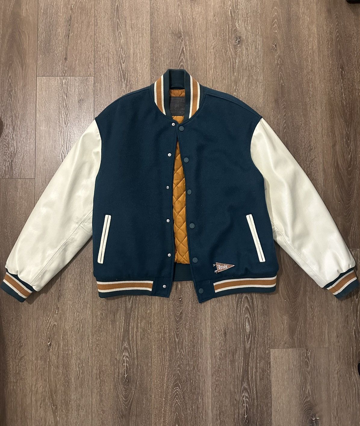 Levi's LEVI’S VARSITY JACKET WITH LEATHER SLEEVES L Size US L / EU 52-54 / 3 - 1 Thumbnail
