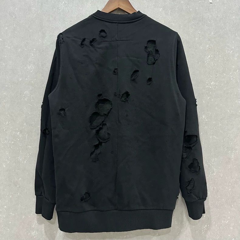 Givenchy Givenchy Black ripped crewneck hoodie size XS Size US XS / EU 42 / 0 - 2 Thumbnail
