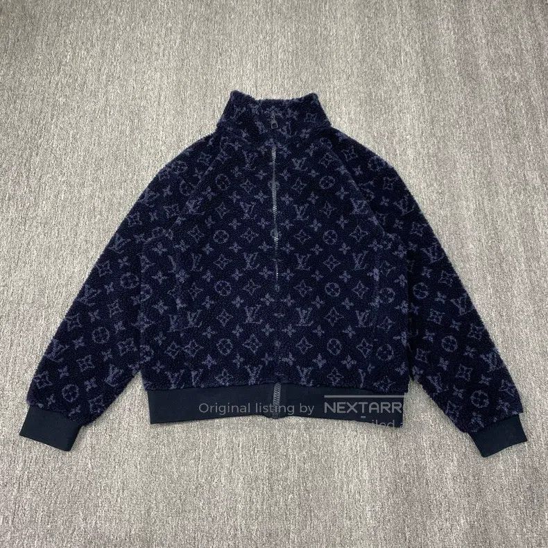 Louis Vuitton Louis Vuitton Blue full print teddy jacket Size US M / EU 48-50 / 2 - 1 Thumbnail