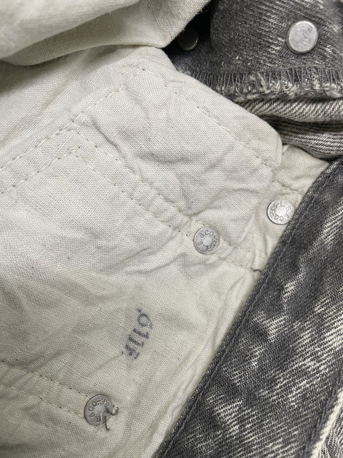 Levi's Vintage Clothing VINTAGE LEVI’S RINDEM ACID WASH DENIM PANTS Size US 30 / EU 46 - 12 Thumbnail