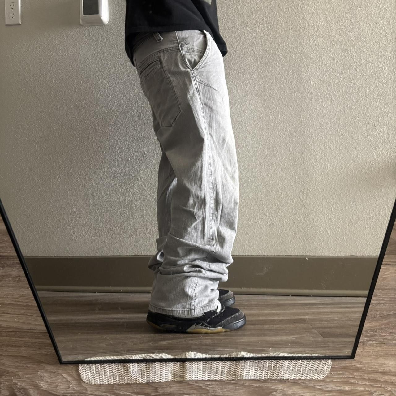 Vintage Crazy Vintage Y2K/2000 Grunge Light Grey Wash Denim Jeans! 33x32 Size US 33 - 2 Thumbnail
