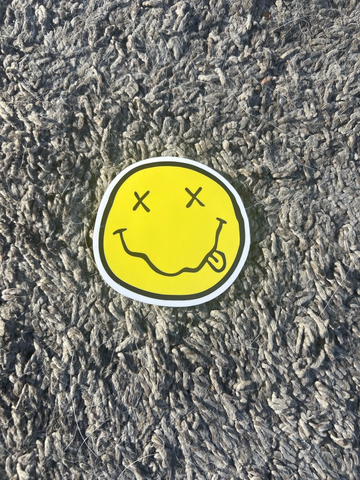 Band Tees × Nirvana Nirvana Smiley Face Sticker Size ONE SIZE - 1 Thumbnail