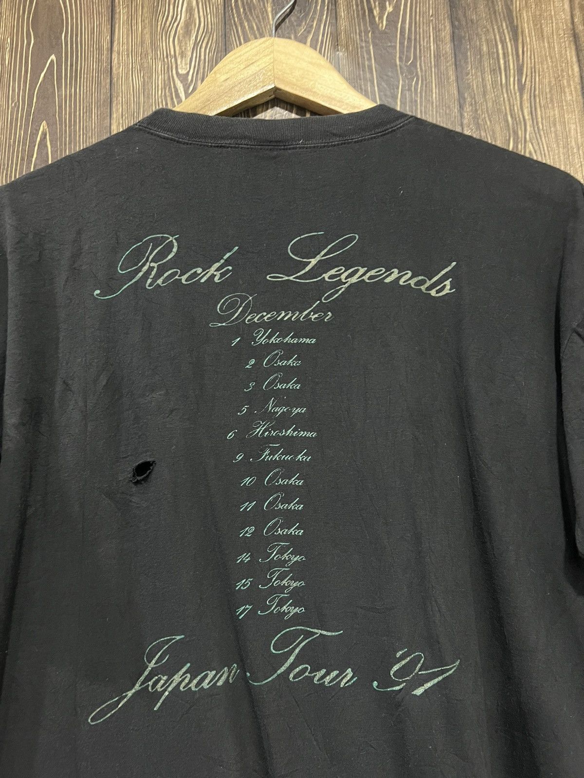 Band Tees × Vintage Vintage 90s Eric Clapton Tour Tshirt Size US L / EU 52-54 / 3 - 9 Thumbnail