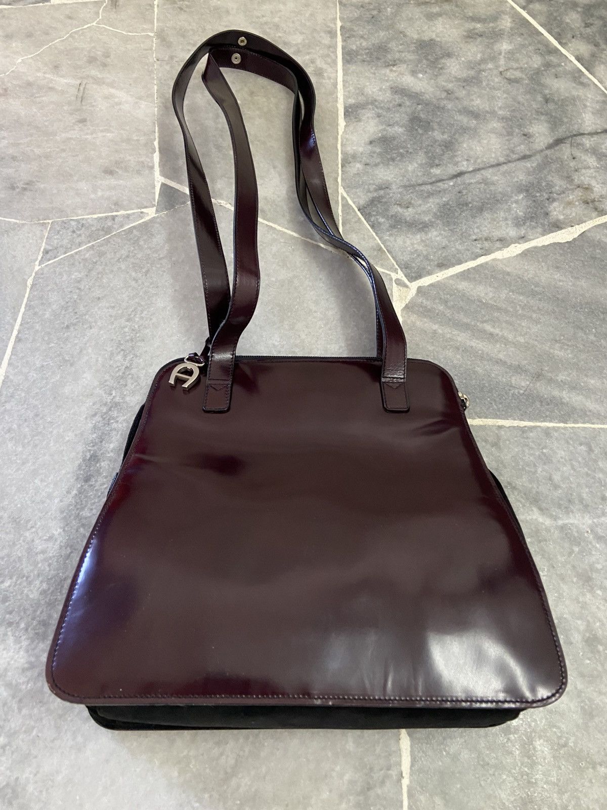 Aigner Vintage Aigner Leather Sling Shoulder Bag Size ONE SIZE - 10 Thumbnail