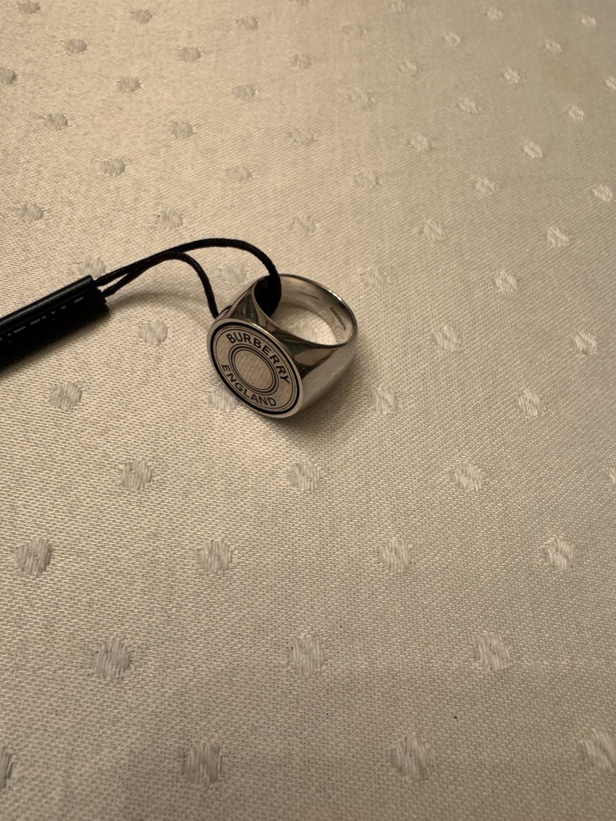 Burberry Signet Ring - Medium (New!) Size ONE SIZE - 6 Thumbnail