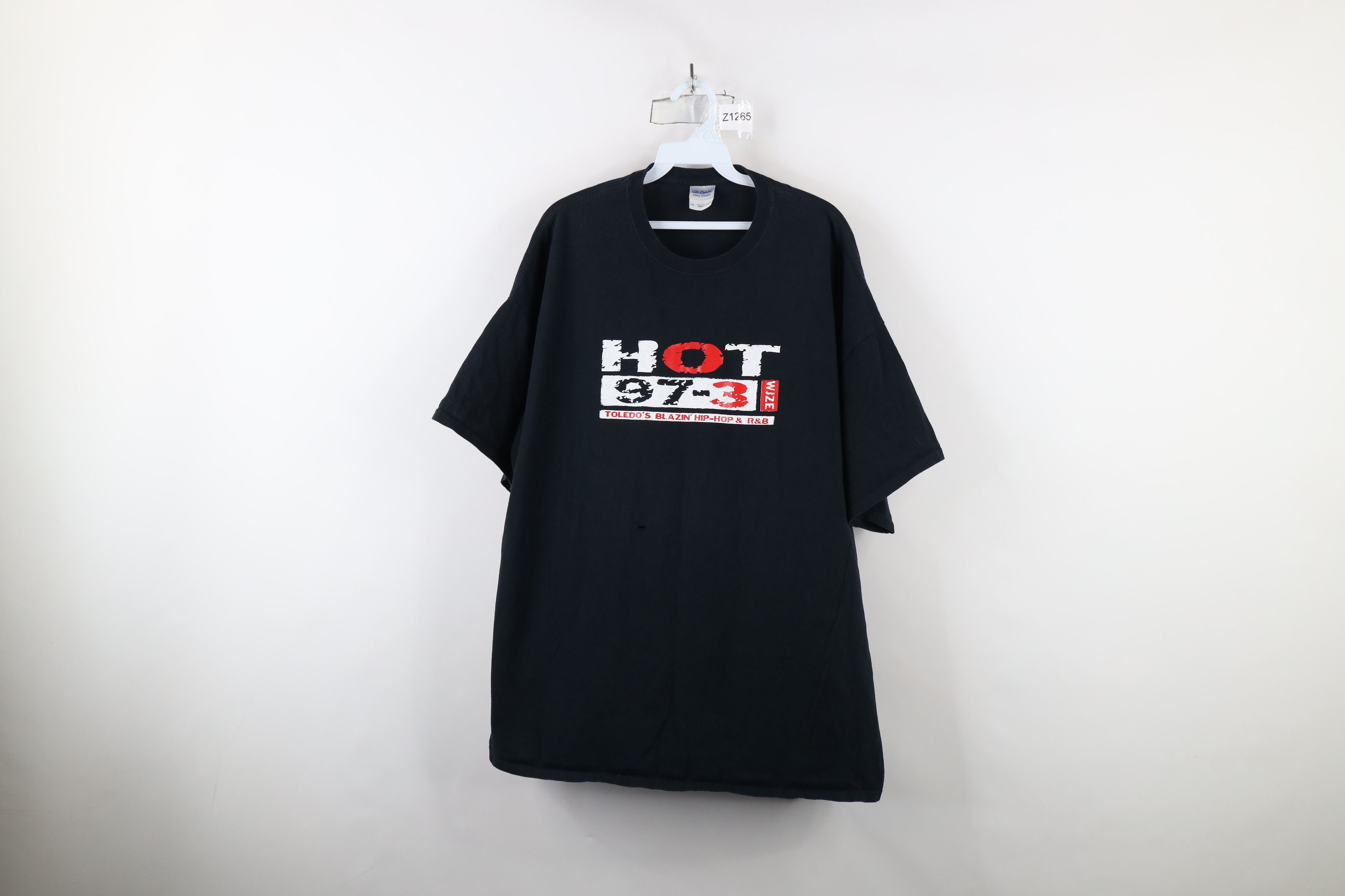 Vintage Vintage Toledo Blazin Hip Hop Hot 97.3 Radio T-Shirt Black Size US XL / EU 56 / 4 - 1 Thumbnail