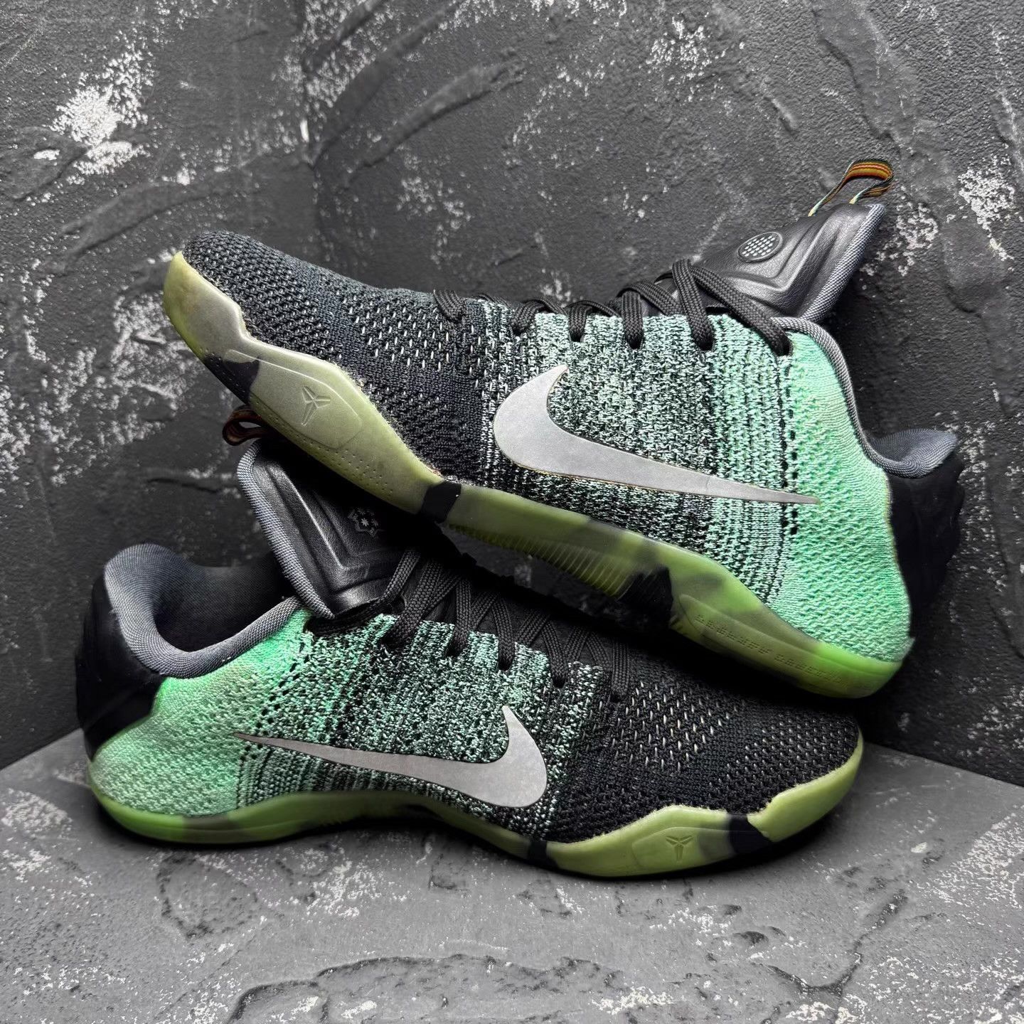 Nike Nike Kobe 11 All-Star Black & Green Q10 Size US 9 / EU 42 - 3 Thumbnail
