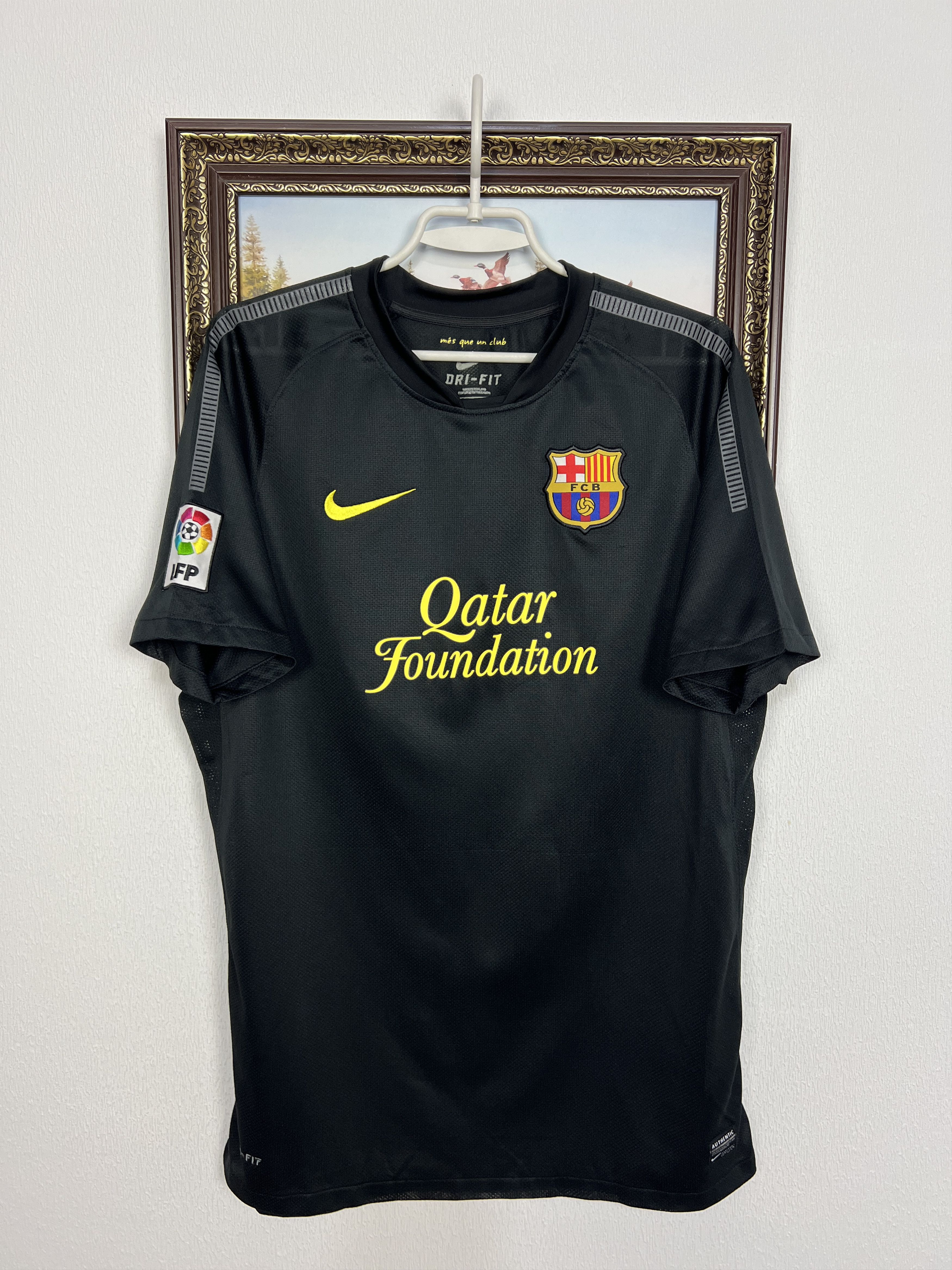 Nike Barcelona Away football shirt Soccer Jersey Trikot Camiseta Size US L / EU 52-54 / 3 - 1 Thumbnail