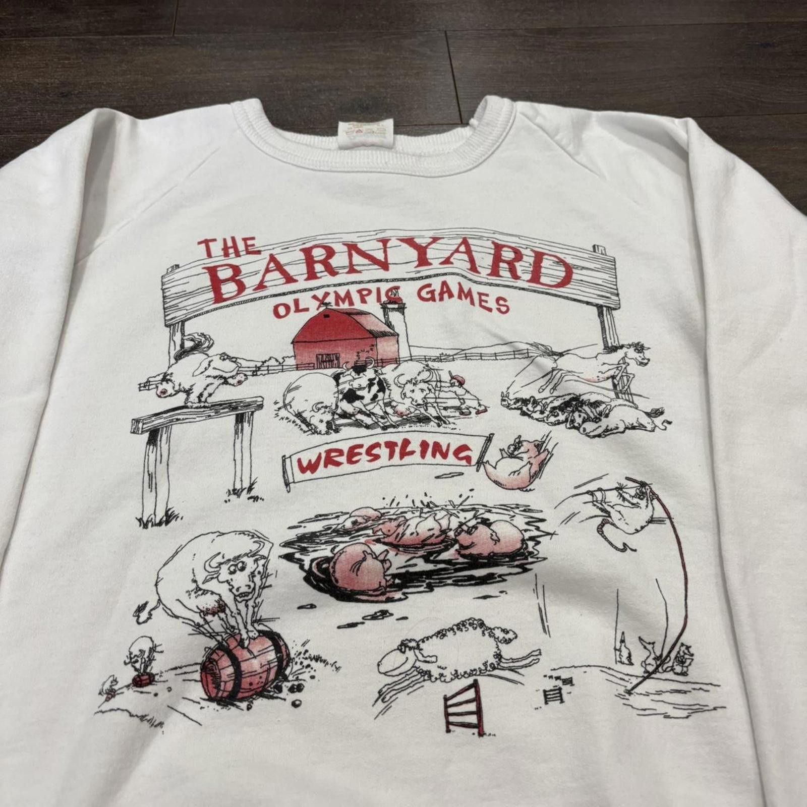 Fruit Of The Loom vintage barnyard Olympic Games wrestling crewneck sweatshirt Size US XL / EU 56 / 4 - 2 Thumbnail
