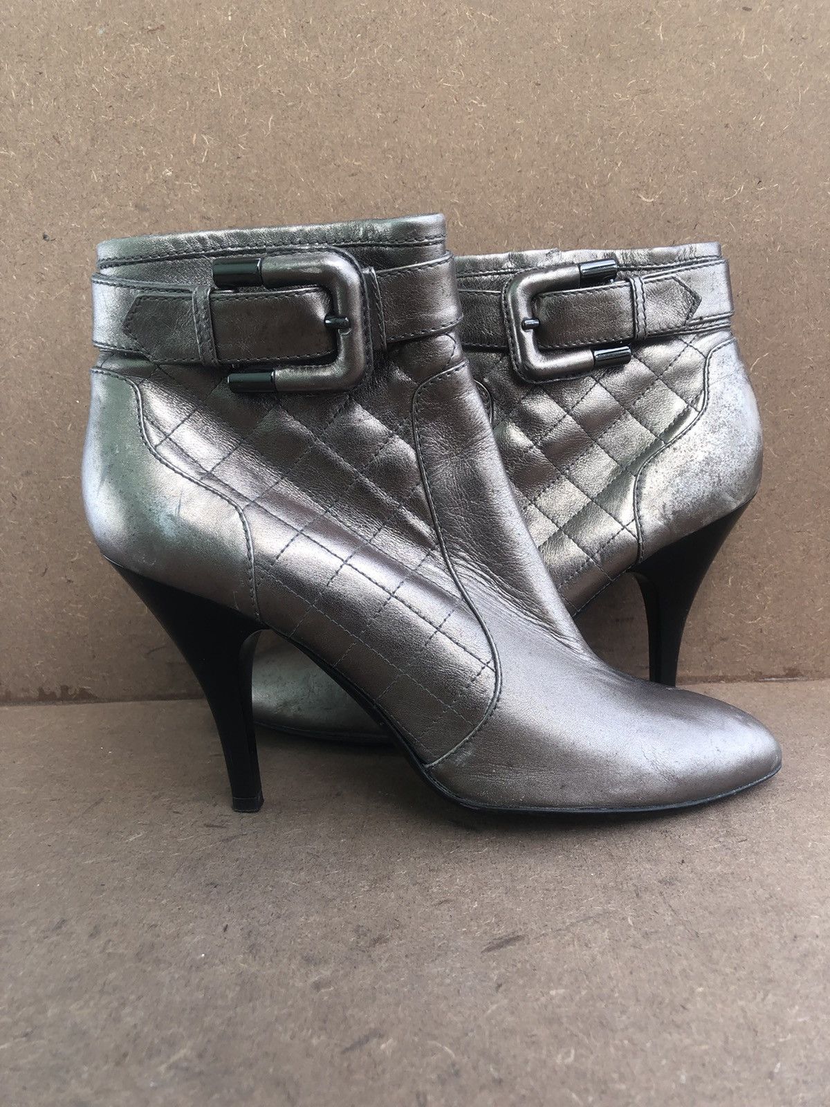 Burberry Rurberry Grey Leather Women’s Boots Size 40 Size US 10 / IT 40 - 1 Thumbnail