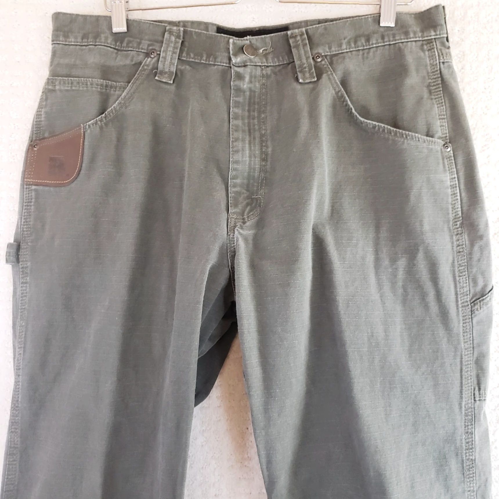 Wrangler VINTAGE Wrangler RIGGS Workwear Mens Brown Carpenter Work Pants 35X30 Green Ripstop Size US 35 - 4 Thumbnail