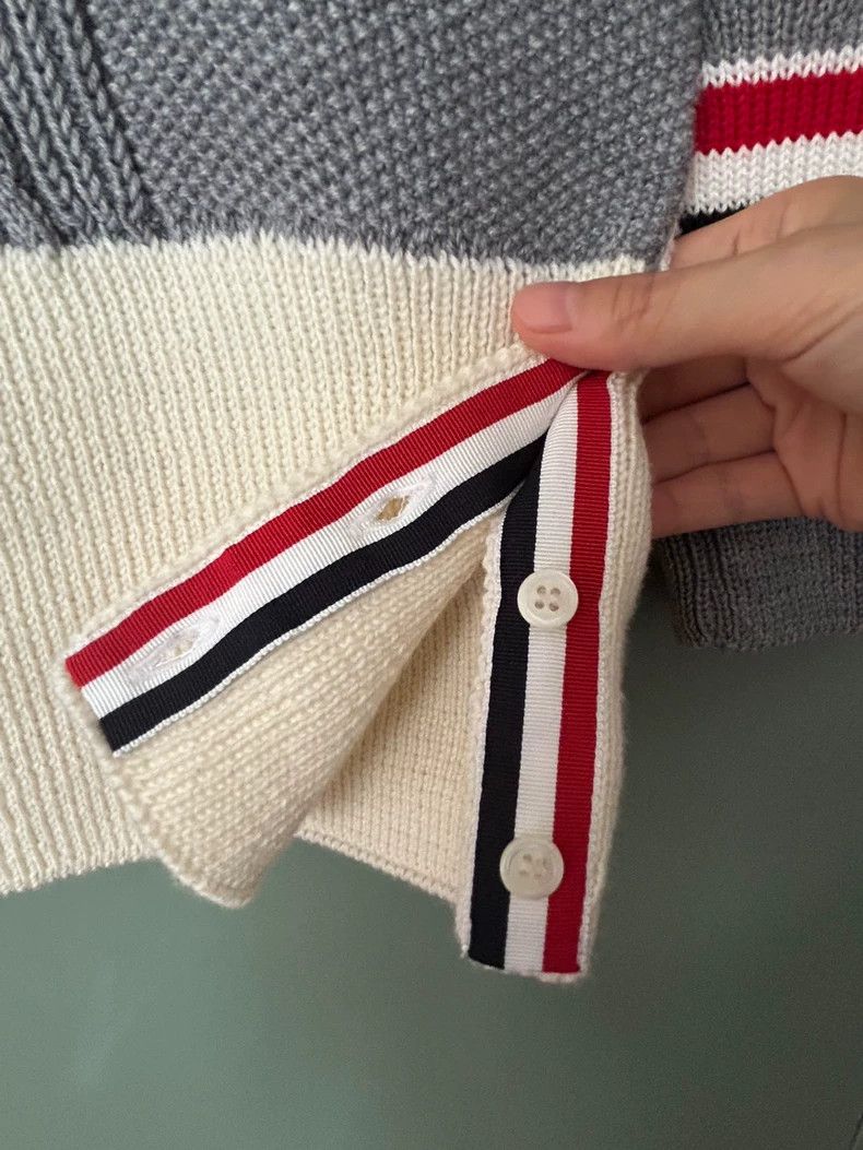 Thom Browne Thom Browne A wool turtleneck Size M / US 6-8 / IT 42-44 - 3 Thumbnail