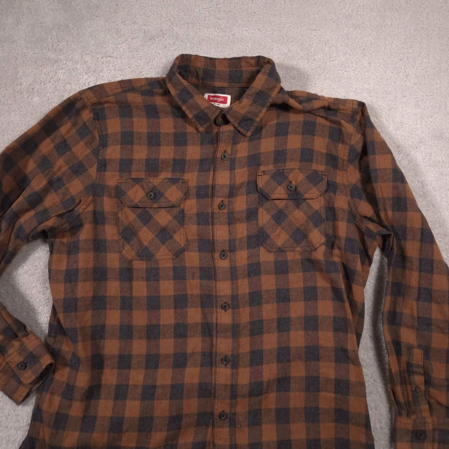 Wrangler Wrangler Shirt Mens XL Brown Plaid Flannel Button Front Long Sleeve Casual Size US XL / EU 56 / 4 - 2 Thumbnail