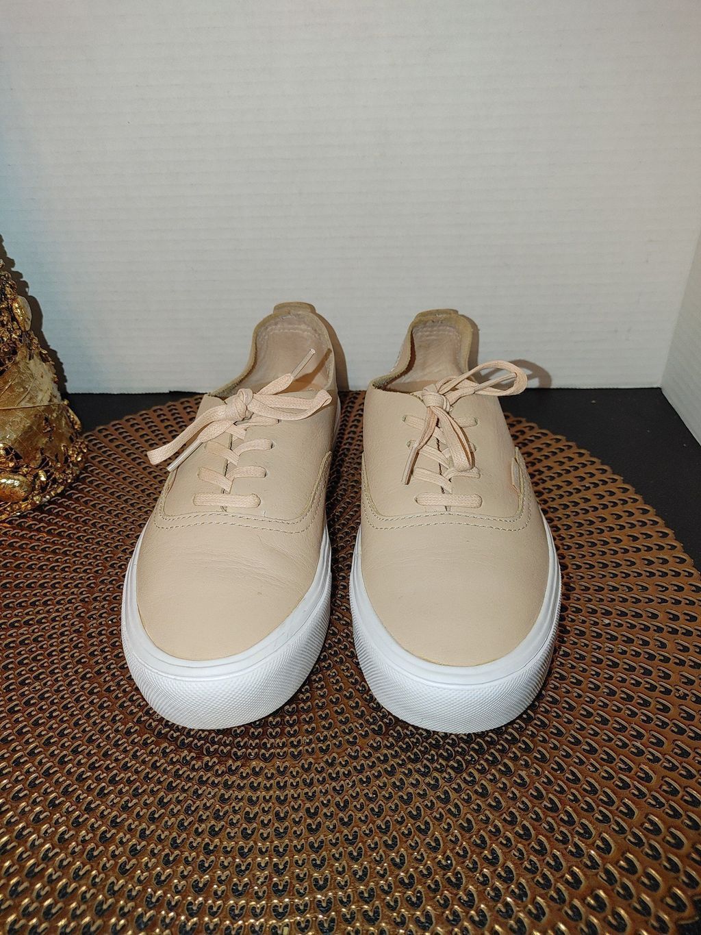 Vans VANS Leather UltraCush Lite Size 7.5 Size US 7.5 / IT 37.5 - 1 Thumbnail
