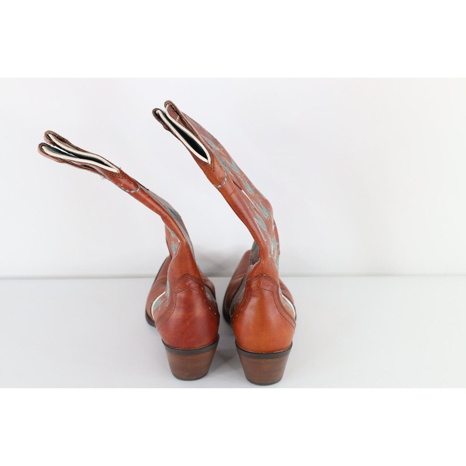 Ariat Ariat Flower Floral Leather Pull On Cowgirl Cowboy Boots Size US 7 / IT 37 - 7 Thumbnail