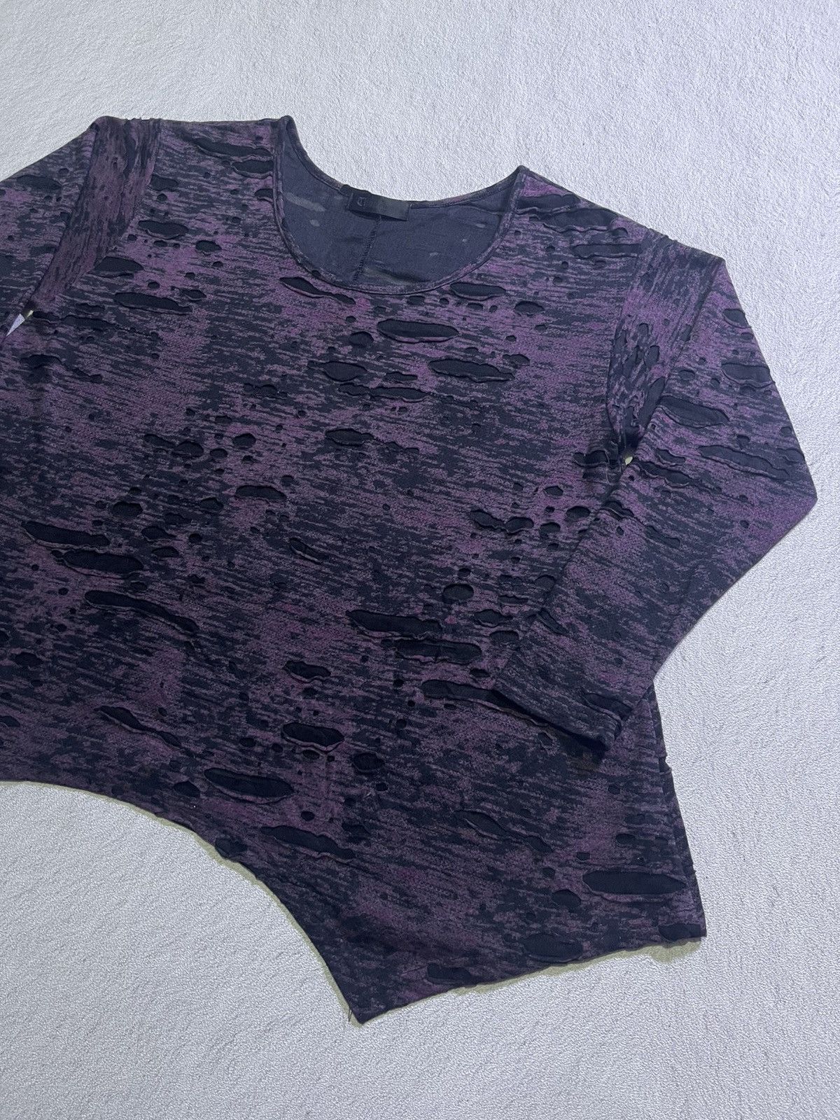 Hysteric Glamour Y2K CRONDAND women's long sleeve t-shirt with ripped pattern Size L / US 10 / IT 46 - 2 Thumbnail