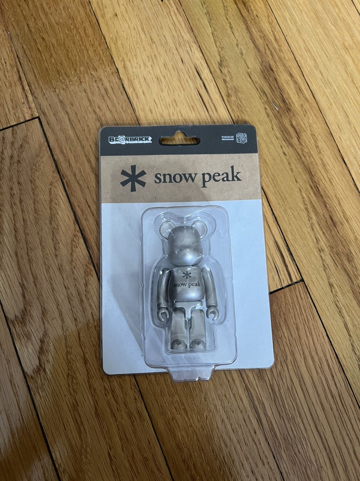 限定】BE@RBRICK snow peak 100％ ベアブリックSnow Peak x Bearbrick 100%