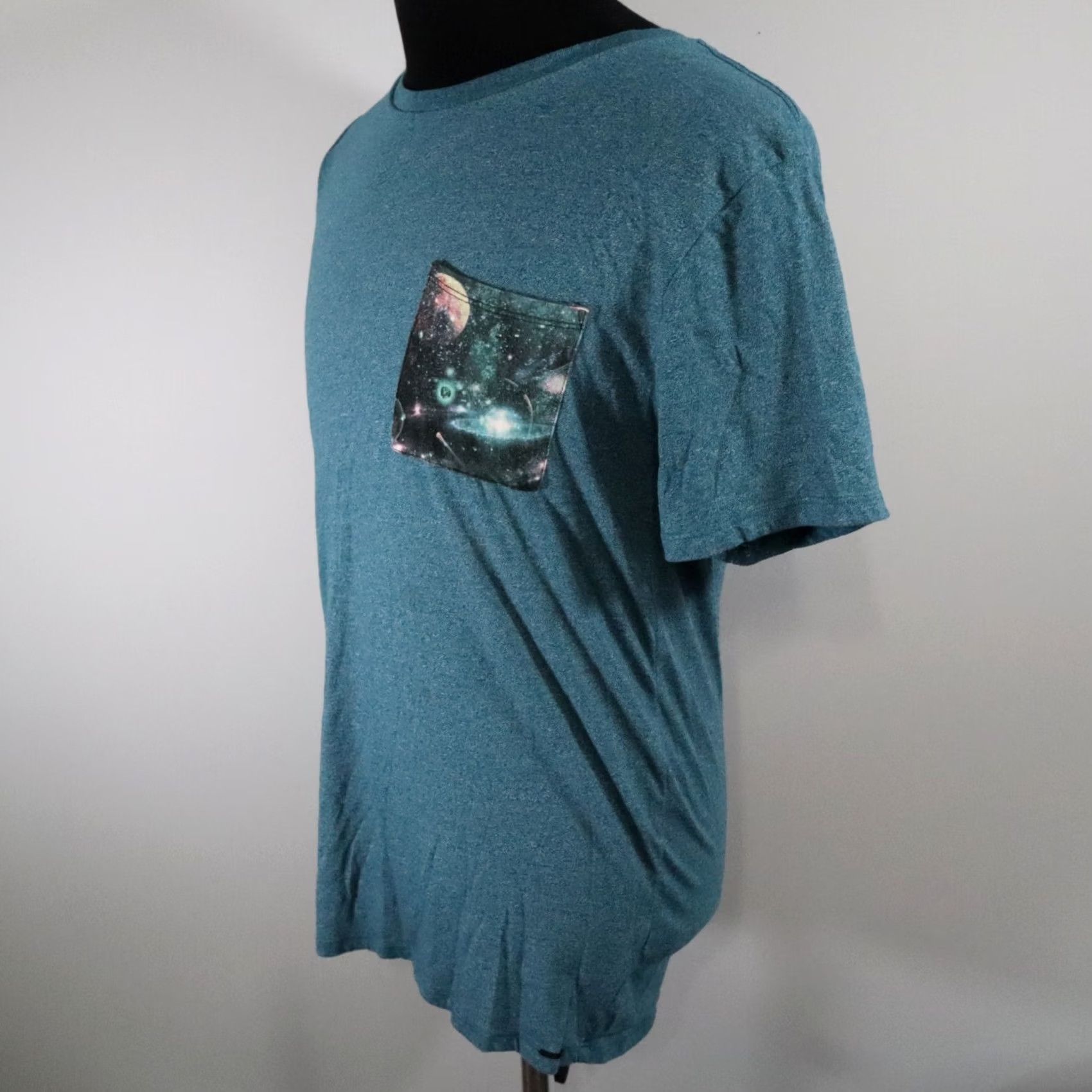 Vintage On the Byas T-Shirt Mens Medium Pocket Crew Neck Tee Short Sleeve Outer Space Size US M / EU 48-50 / 2 - 6 Thumbnail