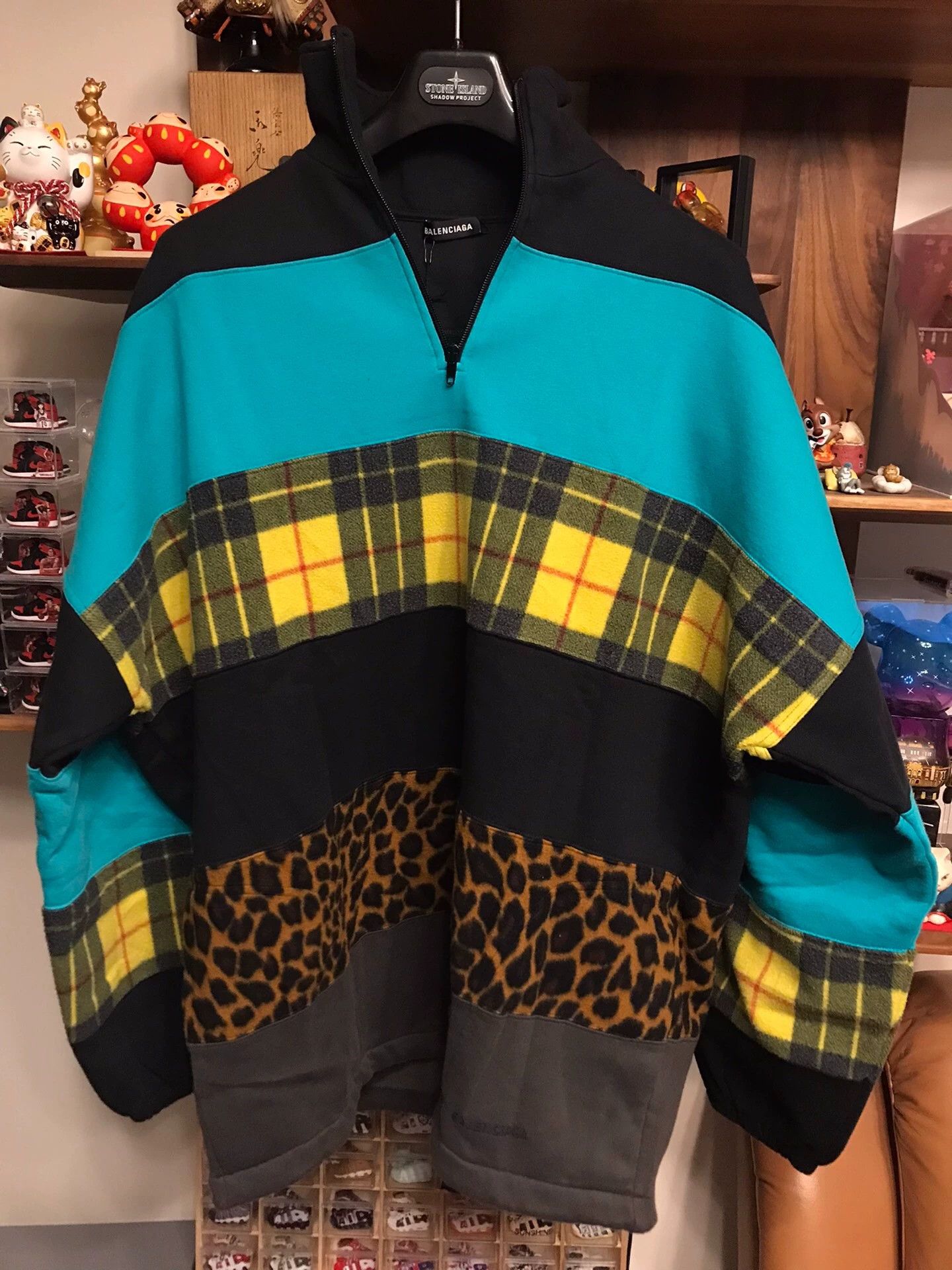 Balenciaga Balenciaga OS Fleece-Lined Half-Zip Colorblocked S Hoodie Size US S / EU 44-46 / 1 - 1 Thumbnail