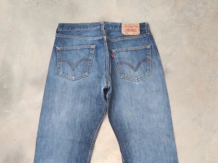 Levi's Vintage Levi's 501 Straight Leg Distressed Jeans 32x30 Size US 32 / EU 48 - 3 Thumbnail