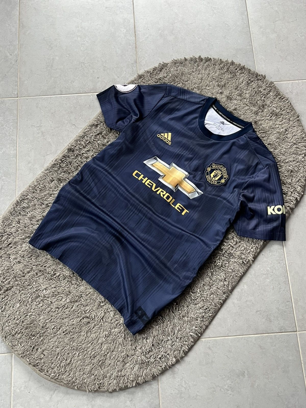Adidas Vintage Tee Adidas MANCHESTER UNITED 2018 AD Streetwear Size US L / EU 52-54 / 3 - 2 Thumbnail