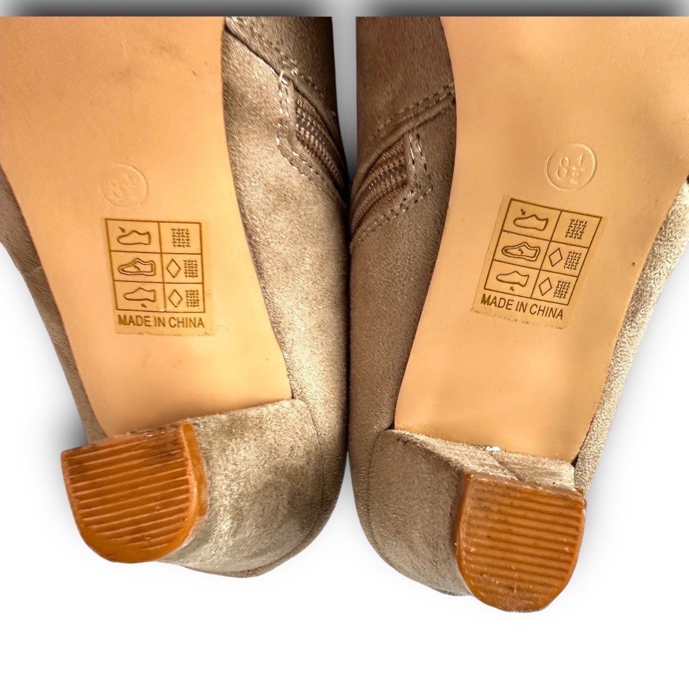 Other Chic Journee Womens Faux Suede Tan High Heel Ankle Booties S Size US 8 / IT 38 - 11 Thumbnail