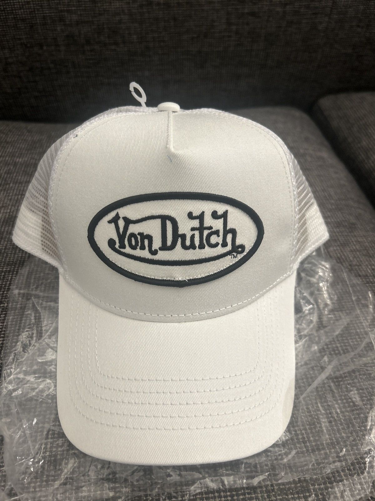 Von Dutch New Von Dutch Trucker Hat White! Size ONE SIZE - 1 Thumbnail