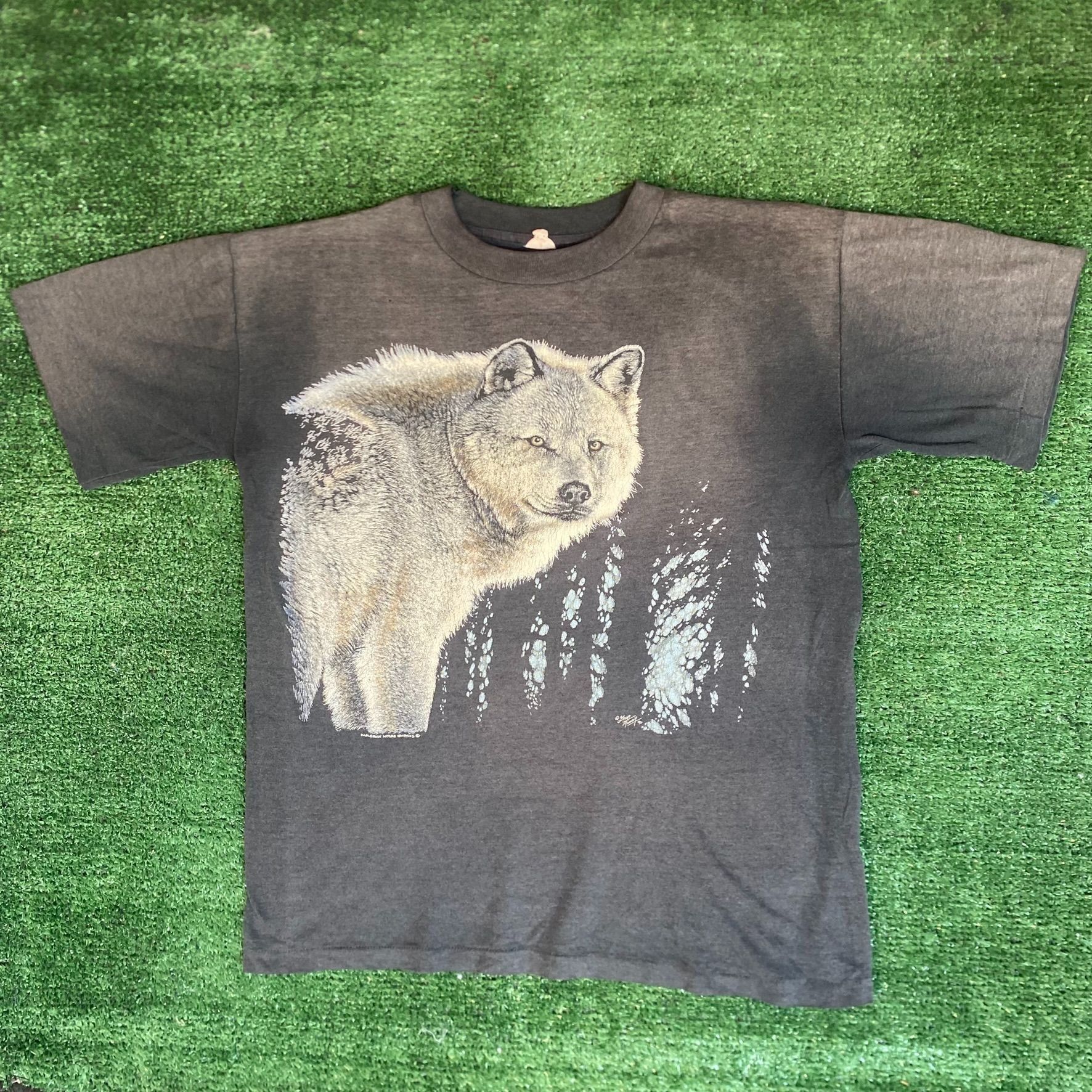Vintage Vintage 90s Wolf Animal Shirt Western Nature Sun Faded Tee Size US S / EU 44-46 / 1 - 1 Thumbnail