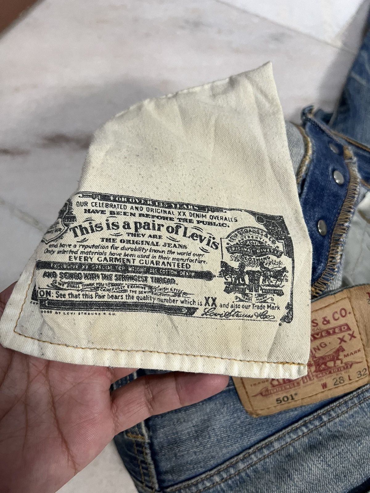 Levi's Vintage Levis 501 Distressed Jeans Size US 29 - 14 Thumbnail