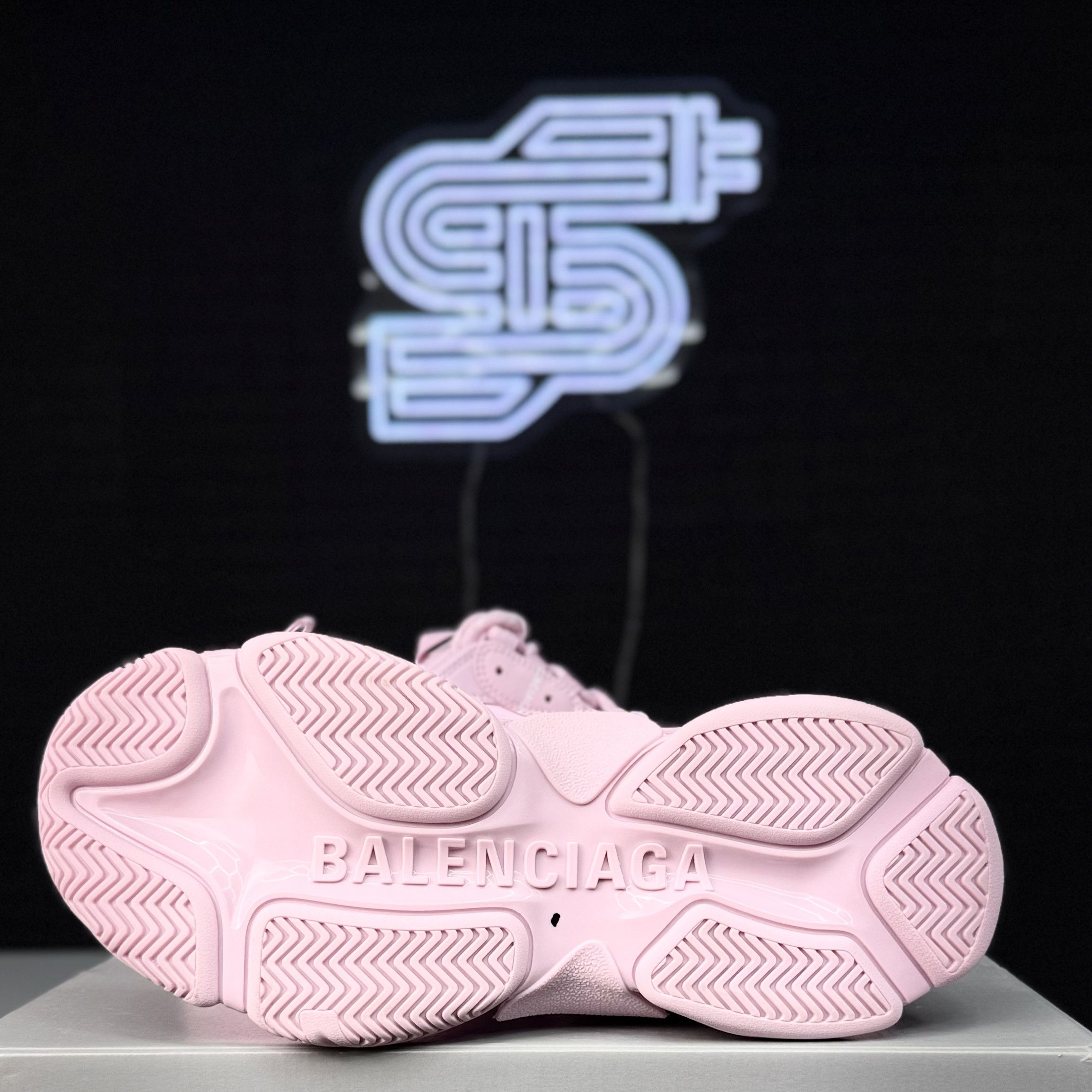 Balenciaga Balenciaga Triple-S All Over Sneaker Size US 8.5 / EU 41-42 - 3 Thumbnail