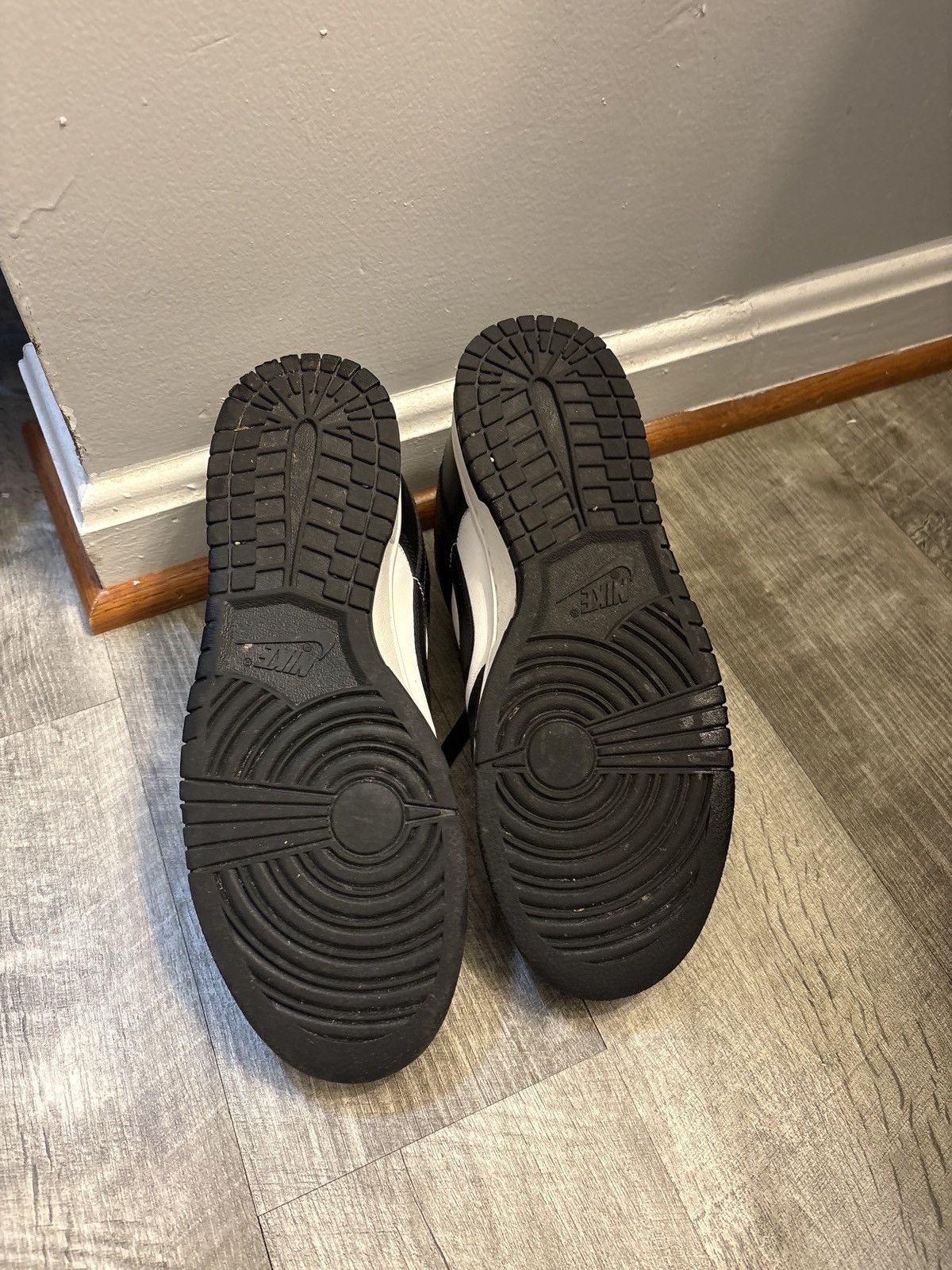 Nike Air Jordan 1 Low Size US 10.5 / EU 43-44 - 5 Thumbnail