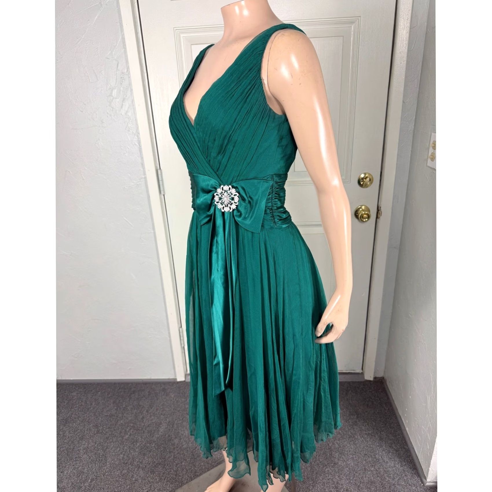 Vintage Tadashi Shoji Collection Dress - Formal Party 2 - Silk Event Gown Size XS / US 0-2 / IT 36-38 - 3 Thumbnail