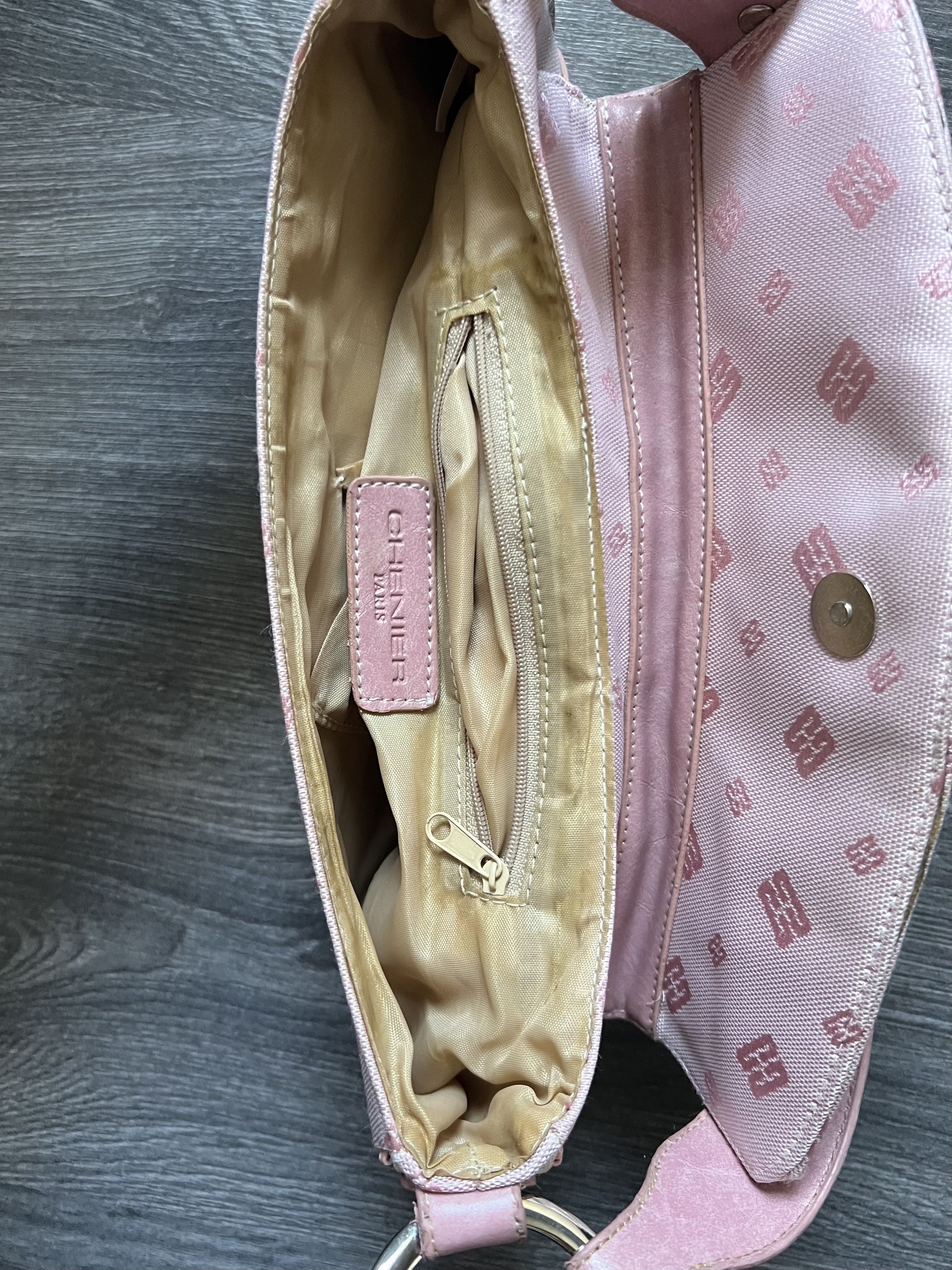 Vintage Vintage pink monogram shoulder bag y2k guess style Size ONE SIZE - 10 Thumbnail