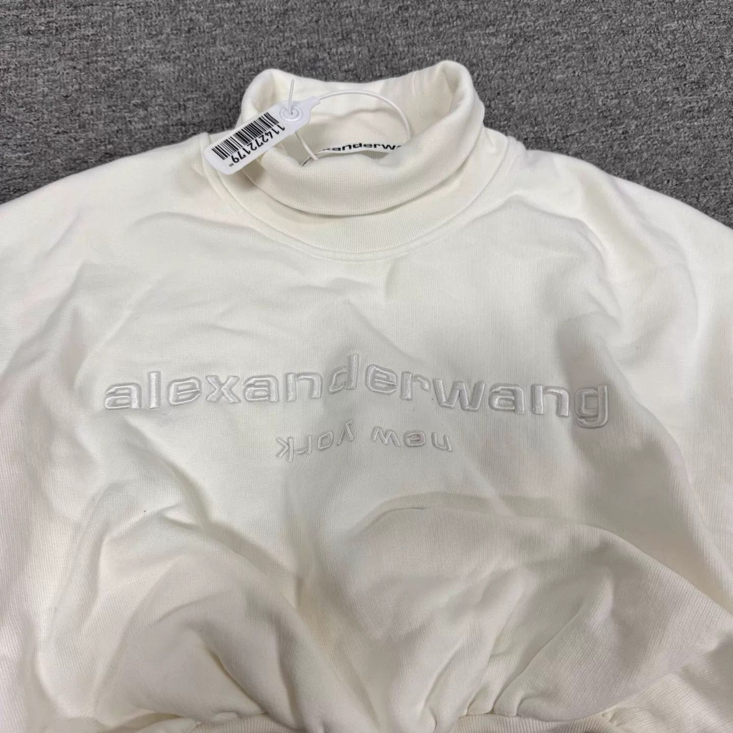 Alexander Wang Alexander Wang turtleneck short pleated top white XS 99new Size XS / US 0-2 / IT 36-38 - 4 Thumbnail