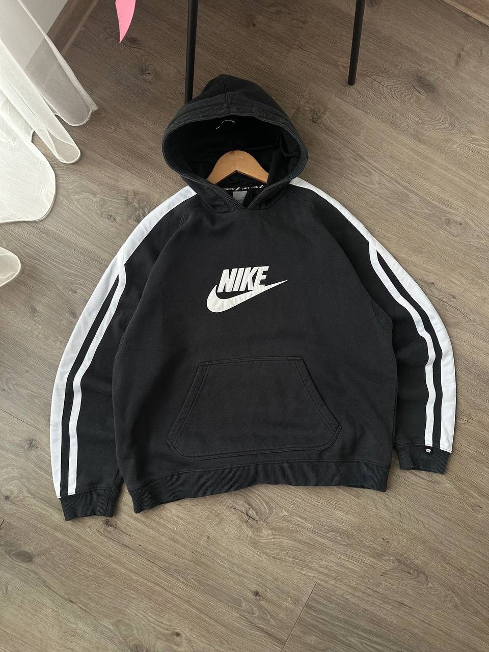 Nike × Vintage Vintage Nike Black Center Logo Hoodie Size US XL / EU 56 / 4 - 3 Thumbnail